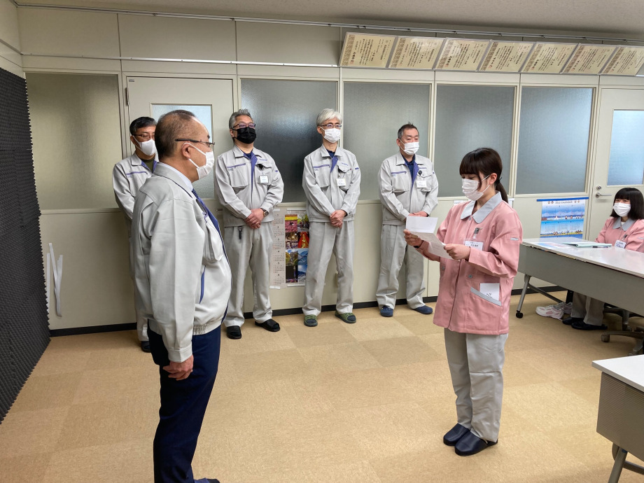 【画像】「第28期 入社式」 【画像】「第28期 入社式」